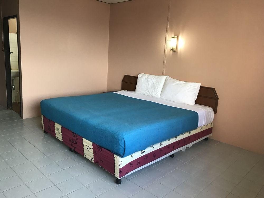 7 Days Premium Hotel Паттайя Экстерьер фото